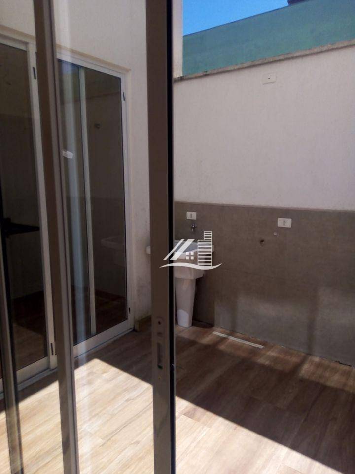 Apartamento à venda com 2 quartos, 40m² - Foto 7