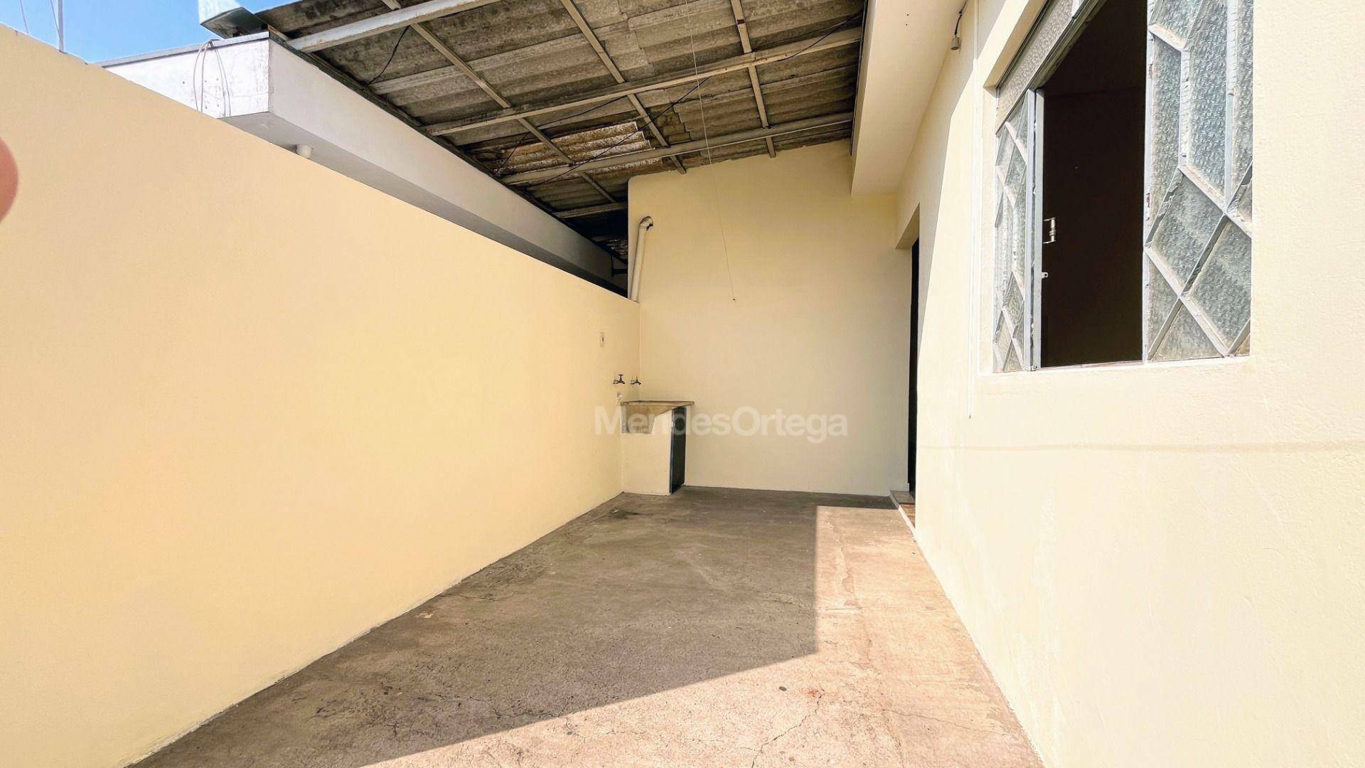 Casa para alugar com 1 quarto, 76m² - Foto 3