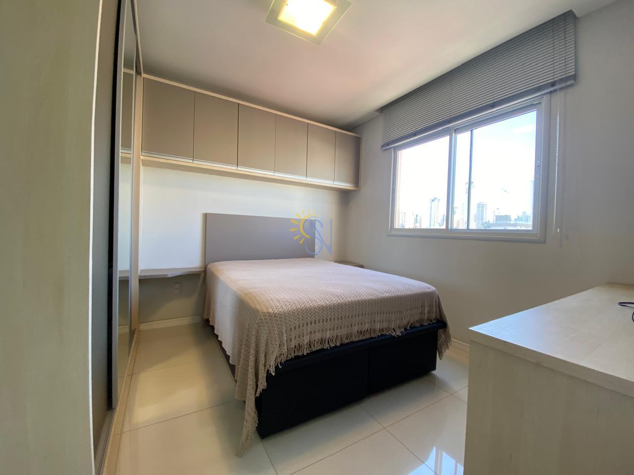 Apartamento à venda com 2 quartos, 75m² - Foto 28