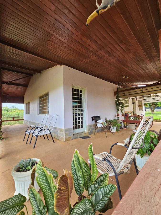 Casa à venda com 3 quartos, 800m² - Foto 3