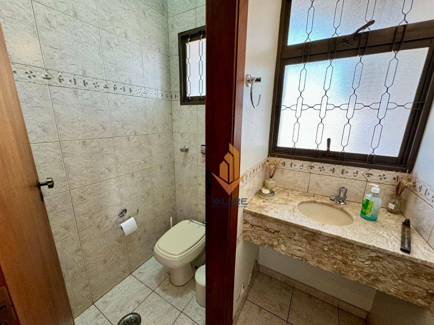 Casa à venda com 3 quartos, 210m² - Foto 44