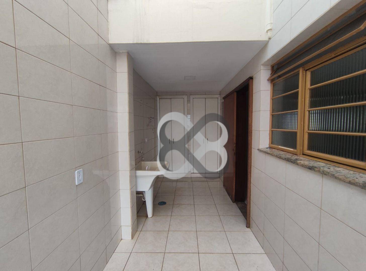 Casa à venda com 4 quartos, 321m² - Foto 41