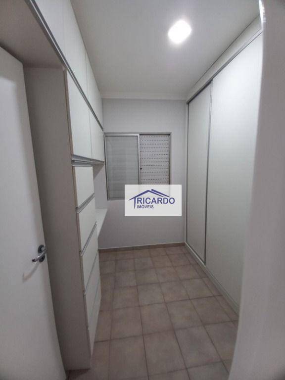 Apartamento à venda com 3 quartos, 68m² - Foto 29