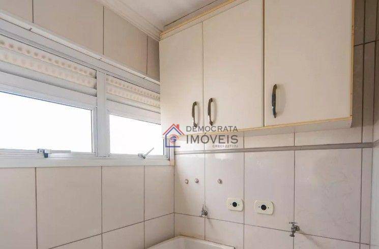 Apartamento à venda com 2 quartos, 50m² - Foto 15