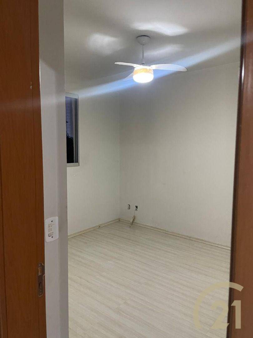 Apartamento para alugar com 2 quartos, 50m² - Foto 3