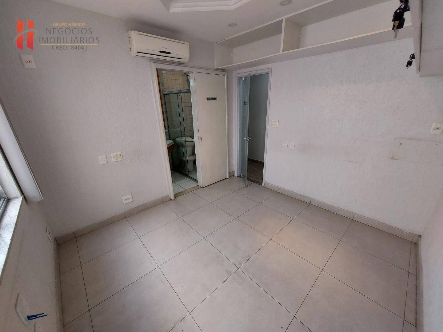 Casa de Condomínio à venda e aluguel com 2 quartos, 310m² - Foto 30