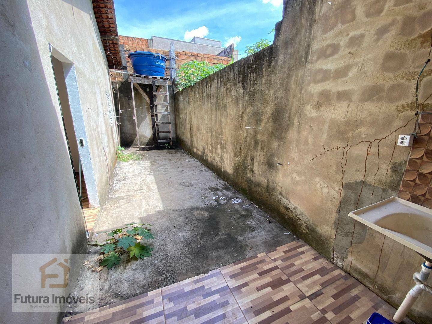 Casa para alugar com 2 quartos, 65m² - Foto 16