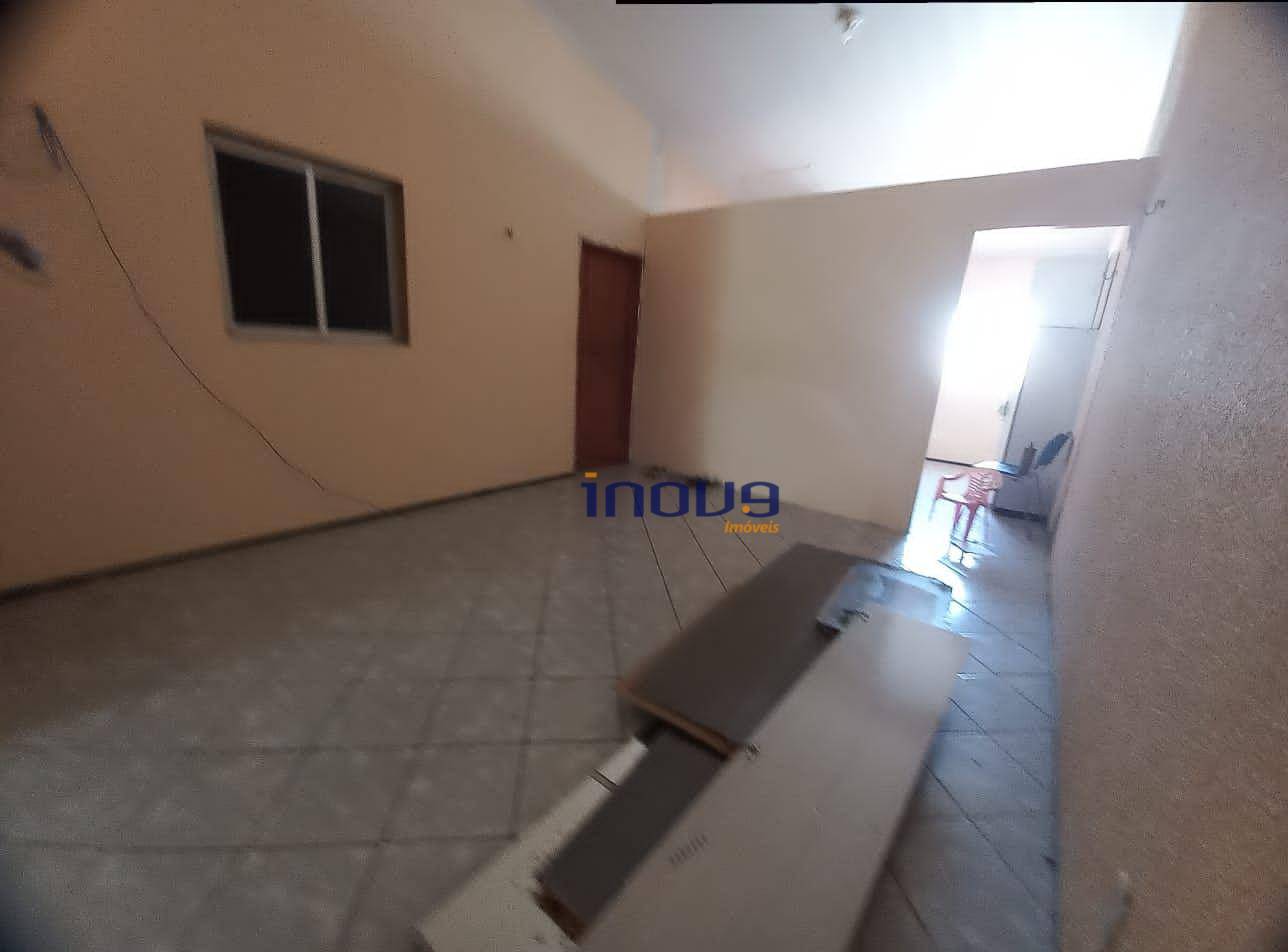 Casa à venda com 4 quartos, 300m² - Foto 8