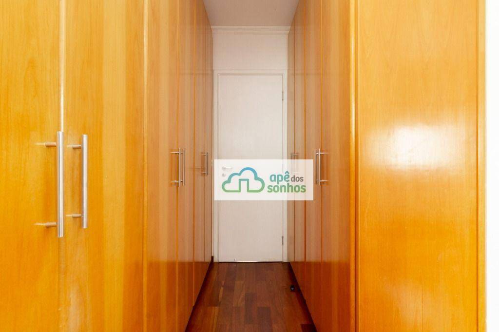 Apartamento à venda com 3 quartos, 117m² - Foto 18