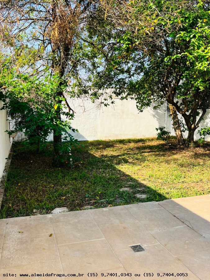 Casa para alugar com 3 quartos, 200m² - Foto 17