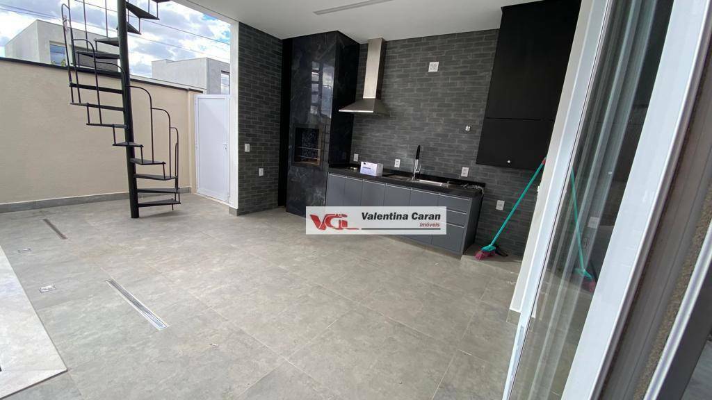 Casa de Condomínio à venda com 3 quartos, 221m² - Foto 11