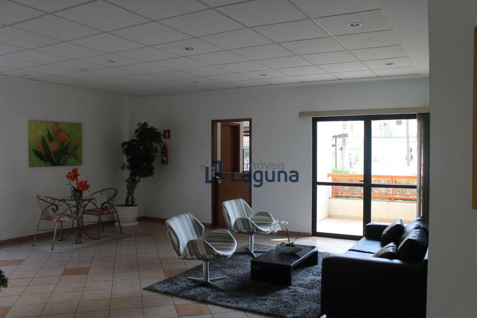 Apartamento para alugar com 2 quartos, 82m² - Foto 22