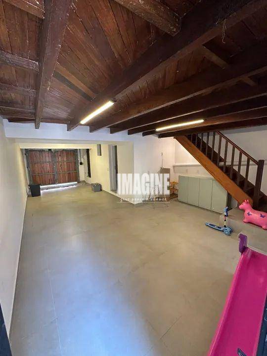 Casa à venda com 4 quartos, 311m² - Foto 14