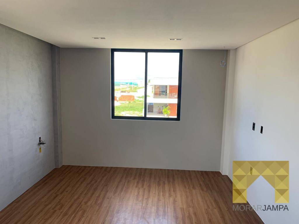 Casa de Condomínio à venda com 3 quartos, 196m² - Foto 8