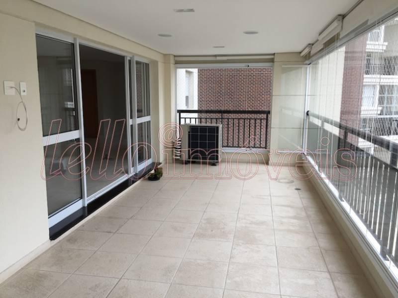 Apartamento à venda com 3 quartos, 176m² - Foto 2