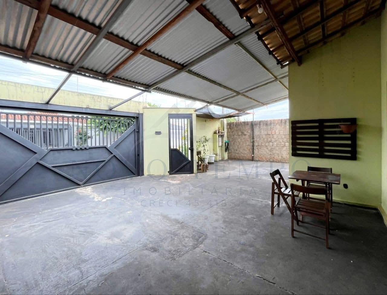 Casa à venda com 2 quartos, 120m² - Foto 7