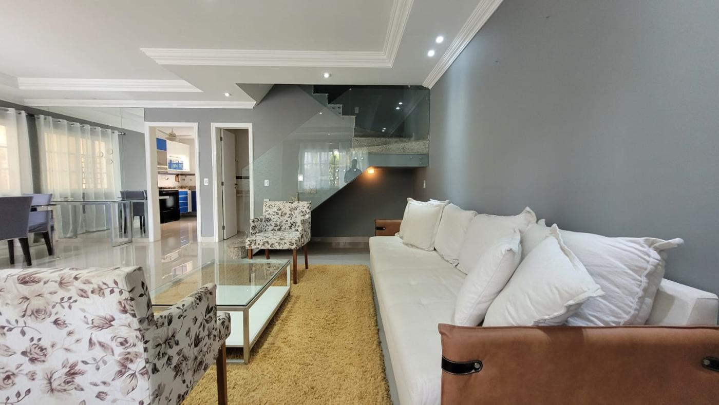 Casa de Condomínio à venda com 4 quartos, 240m² - Foto 17