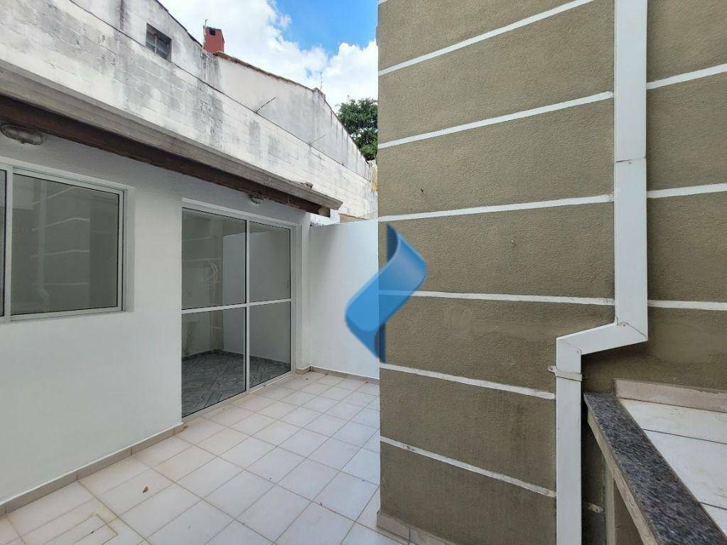 Casa de Condomínio para alugar com 2 quartos, 75m² - Foto 32