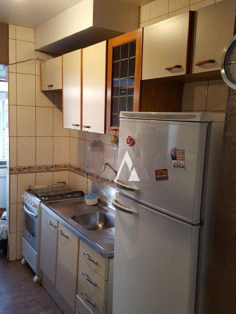 Apartamento à venda com 2 quartos, 62m² - Foto 17