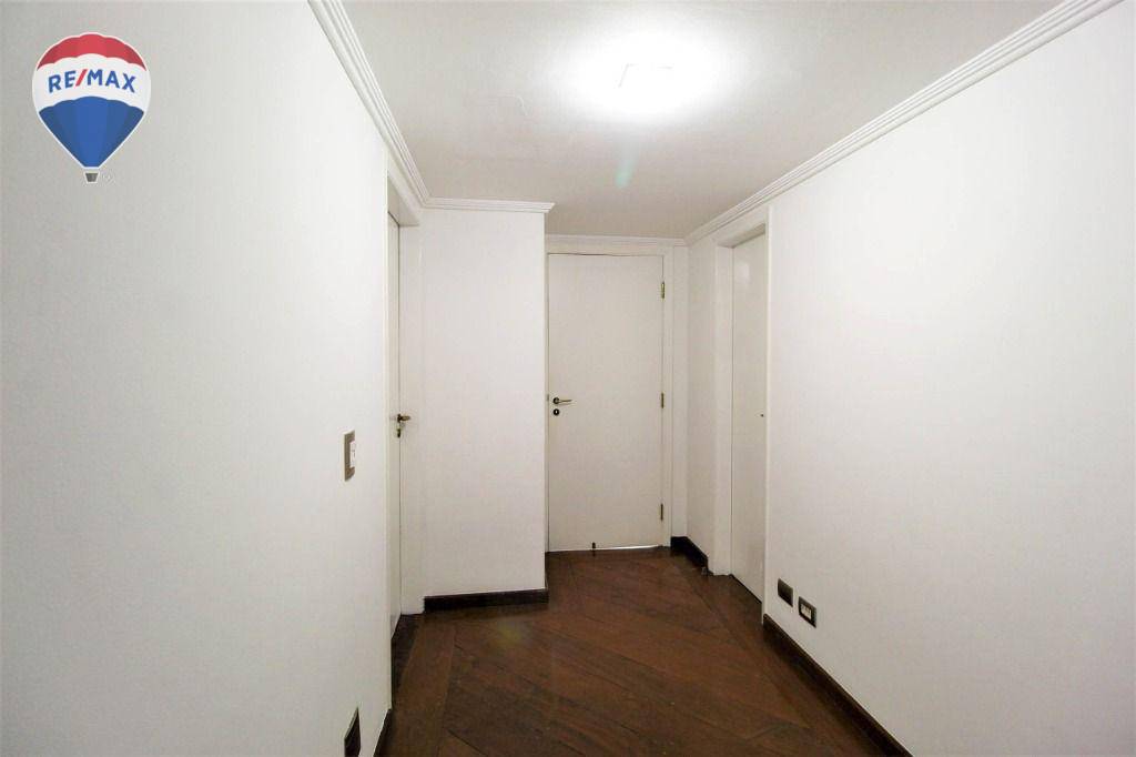 Apartamento à venda com 4 quartos, 160m² - Foto 20