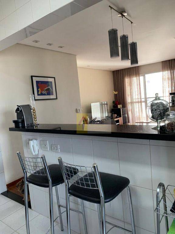 Apartamento à venda com 3 quartos, 86m² - Foto 2