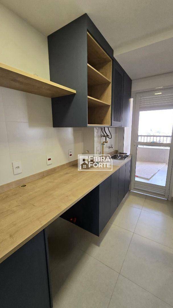 Apartamento à venda com 3 quartos, 135m² - Foto 11