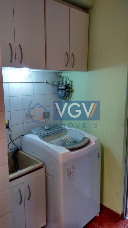 Apartamento à venda com 2 quartos, 42m² - Foto 11