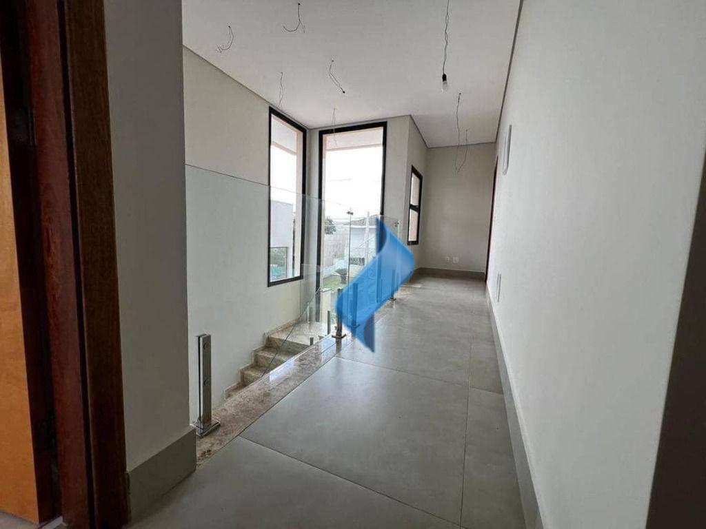 Casa de Condomínio à venda com 3 quartos, 211m² - Foto 12