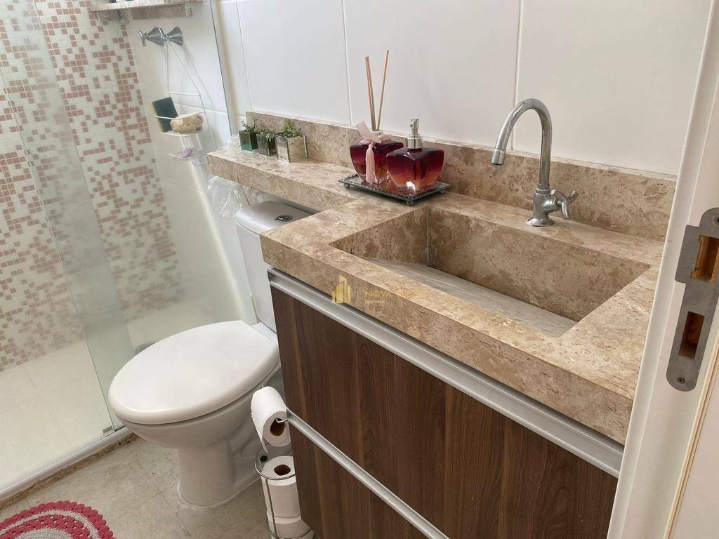 Apartamento à venda com 3 quartos, 83m² - Foto 12