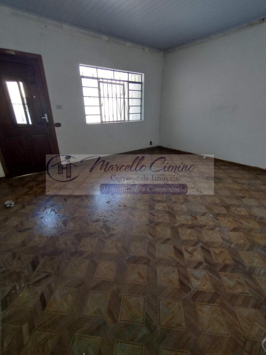 Casa à venda com 2 quartos, 131m² - Foto 2