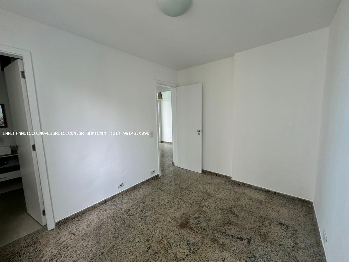 Apartamento à venda com 2 quartos, 72m² - Foto 13