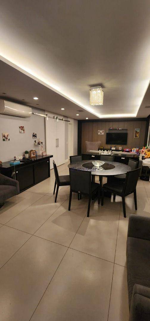 Apartamento à venda com 3 quartos, 163m² - Foto 8