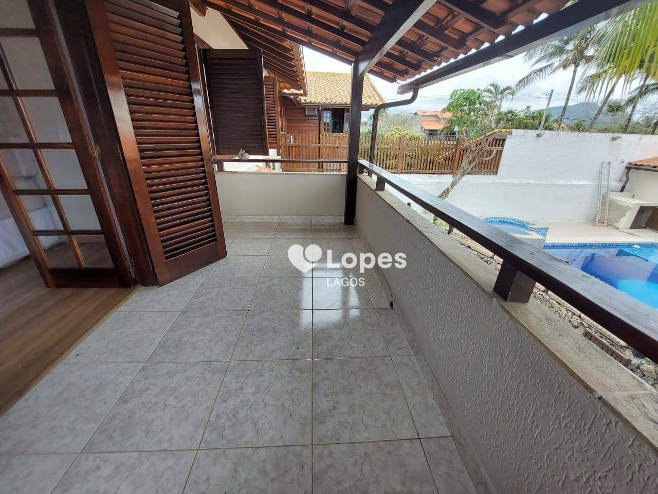 Casa à venda com 4 quartos, 361m² - Foto 17