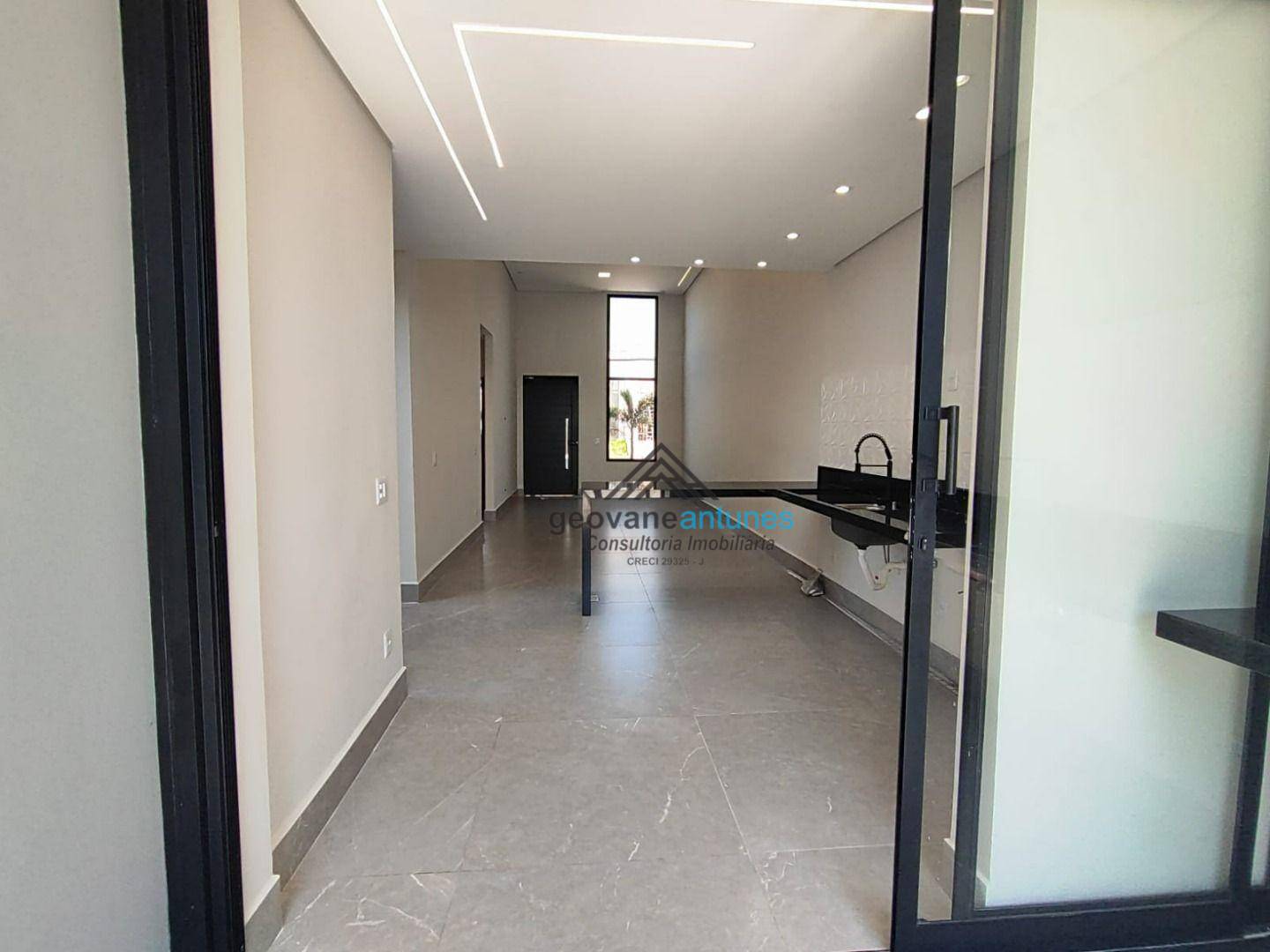 Casa de Condomínio à venda com 3 quartos, 115m² - Foto 4