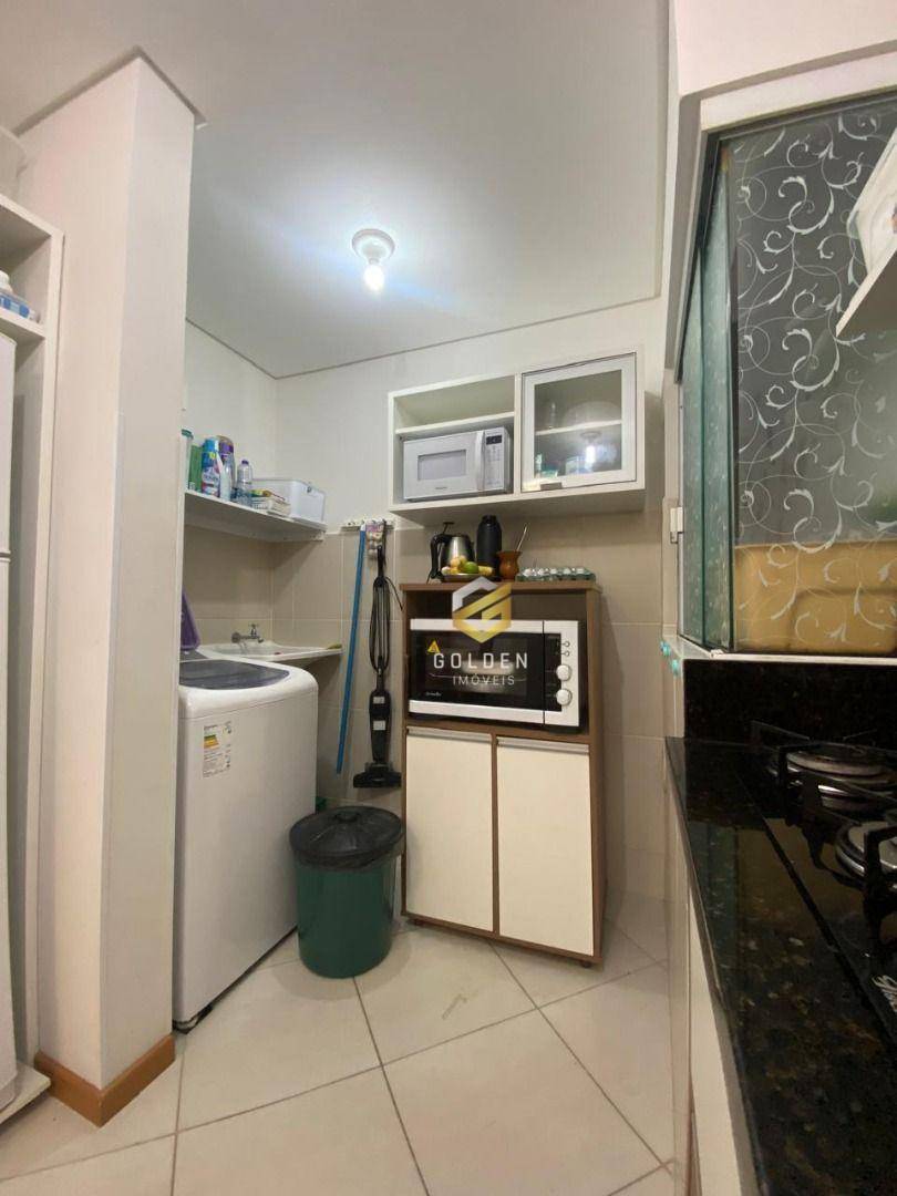 Apartamento à venda com 2 quartos, 60m² - Foto 11