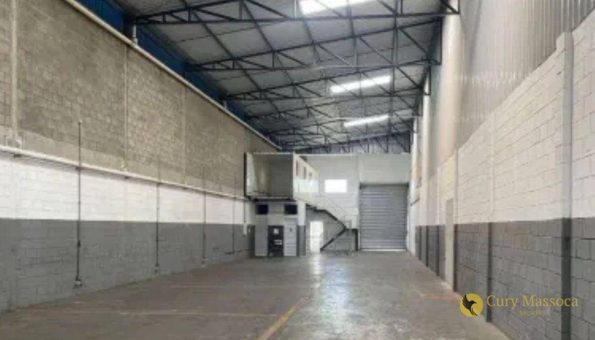 Depósito-Galpão-Armazém para alugar, 700m² - Foto 3