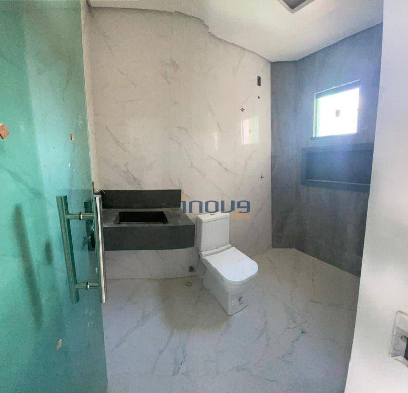 Casa de Condomínio à venda com 4 quartos, 240m² - Foto 12