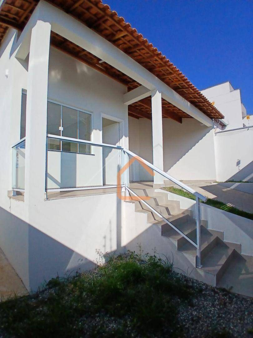Casa à venda com 3 quartos, 121m² - Foto 14