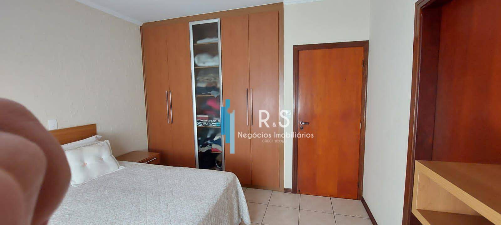 Casa à venda com 3 quartos, 180m² - Foto 13