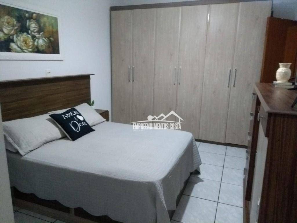 Casa à venda com 2 quartos, 125m² - Foto 6