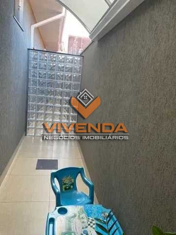 Casa à venda com 3 quartos, 250m² - Foto 12