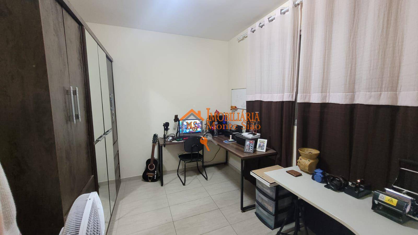 Apartamento à venda com 3 quartos, 75m² - Foto 11