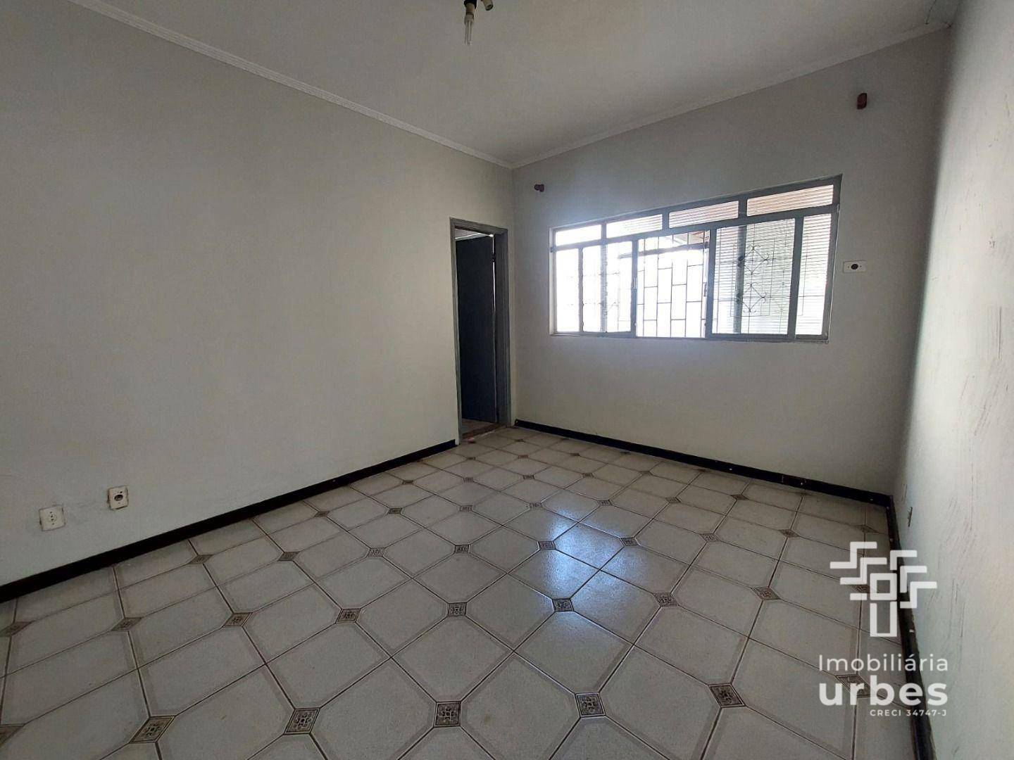 Casa para alugar com 4 quartos, 164m² - Foto 7