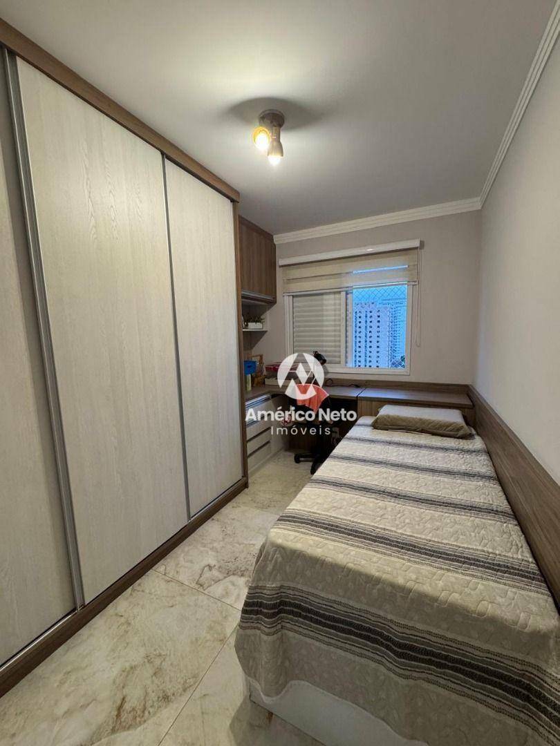 Apartamento à venda com 2 quartos, 72m² - Foto 30