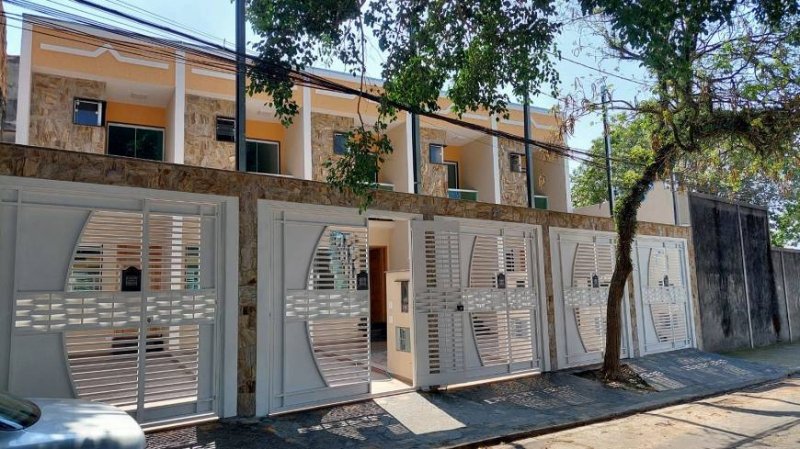 Sobrado à venda com 2 quartos, 75m² - Foto 1