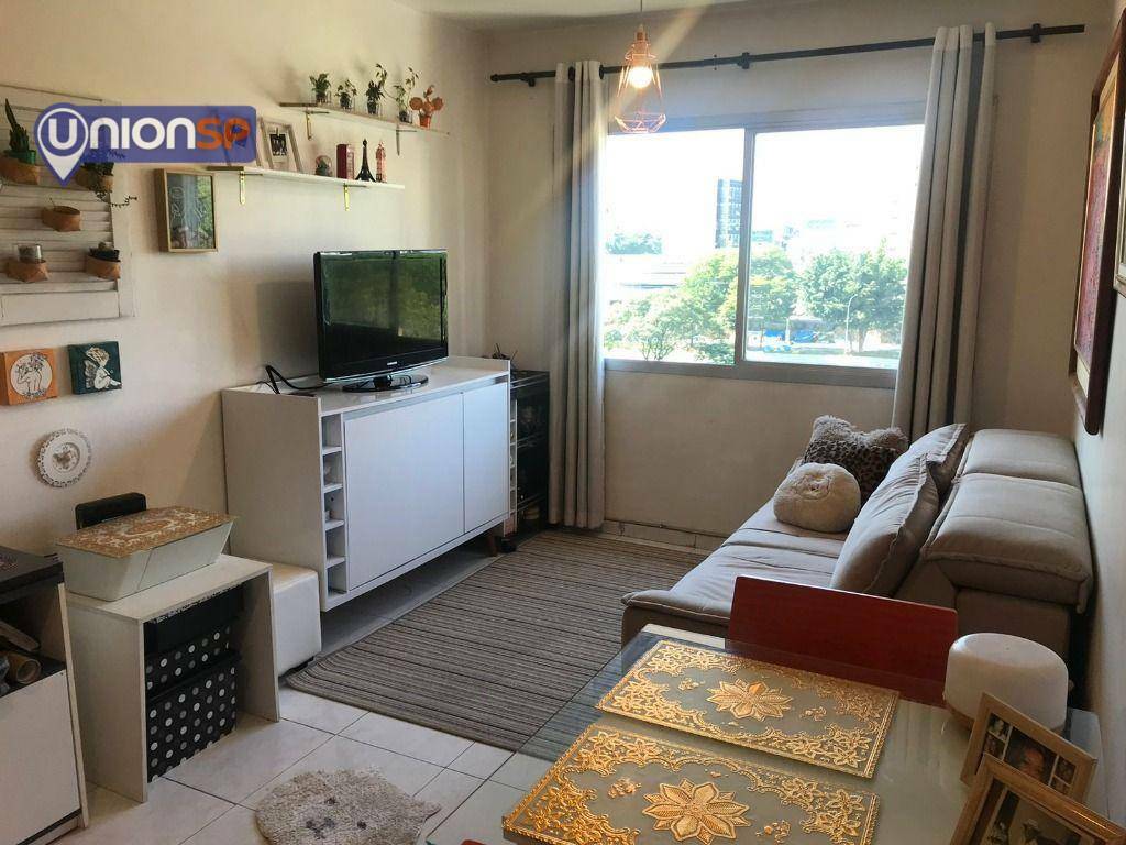 Apartamento à venda com 1 quarto, 43m² - Foto 2