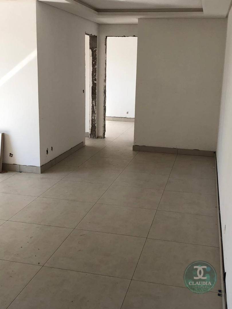 Apartamento à venda com 2 quartos, 77m² - Foto 17