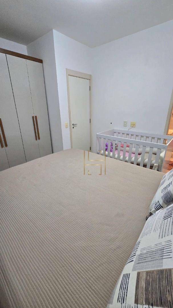 Apartamento à venda com 3 quartos, 83m² - Foto 5