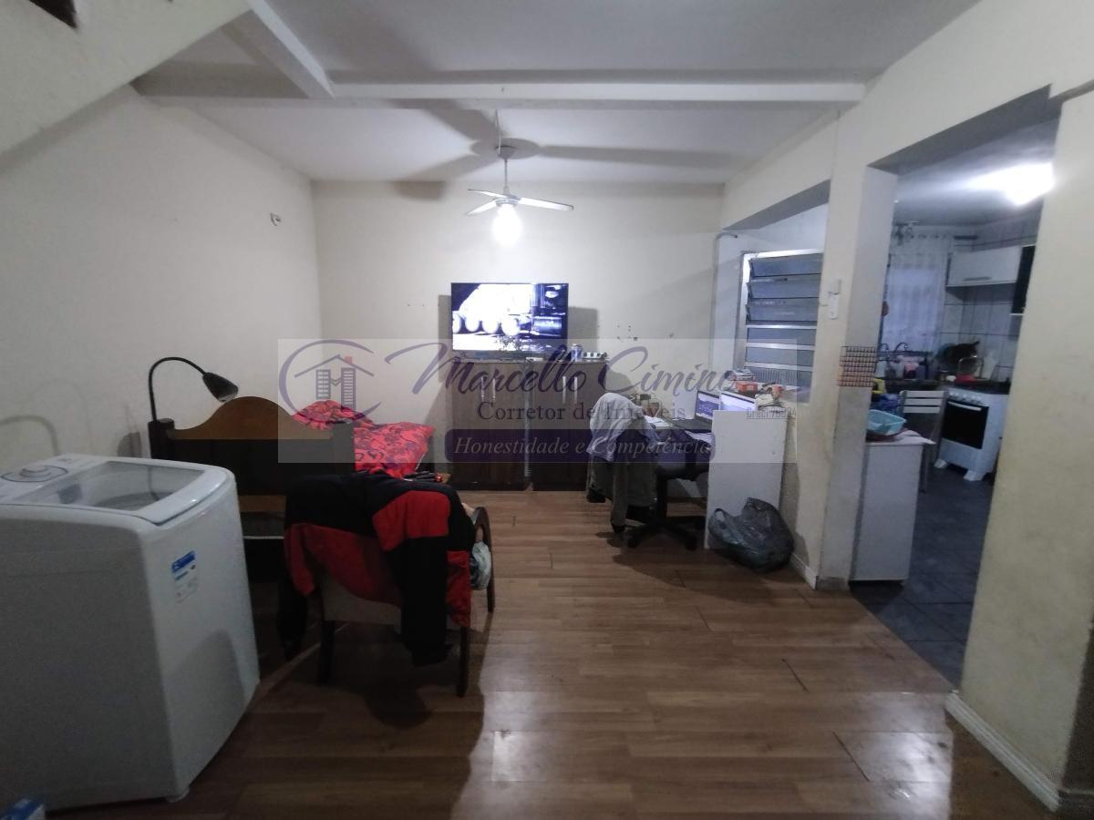 Sobrado à venda com 5 quartos, 126m² - Foto 1