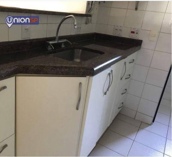 Apartamento à venda com 2 quartos, 84m² - Foto 7